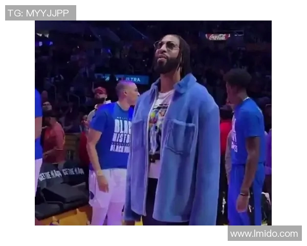 湖人大胜独行侠,小卡连拿50分创纪录