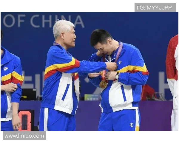 蒋兴权与姚明之间的矛盾与冲突背后的深层原因与影响分析